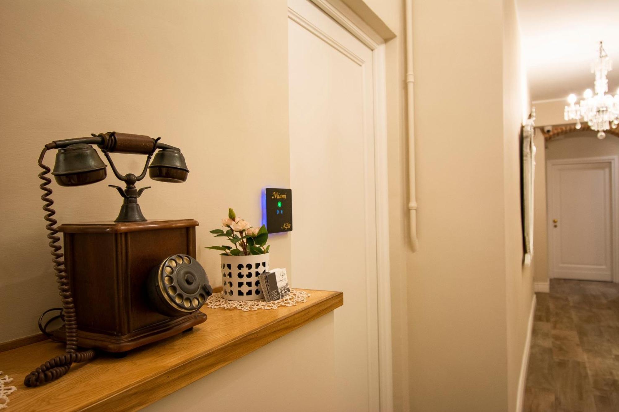 N4U Guest House Firenze Bagian luar foto