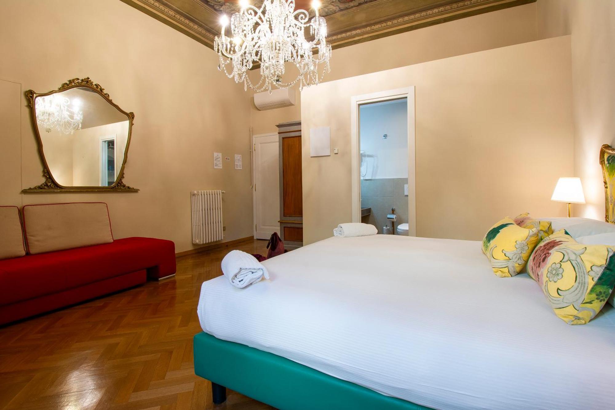 N4U Guest House Firenze Bagian luar foto