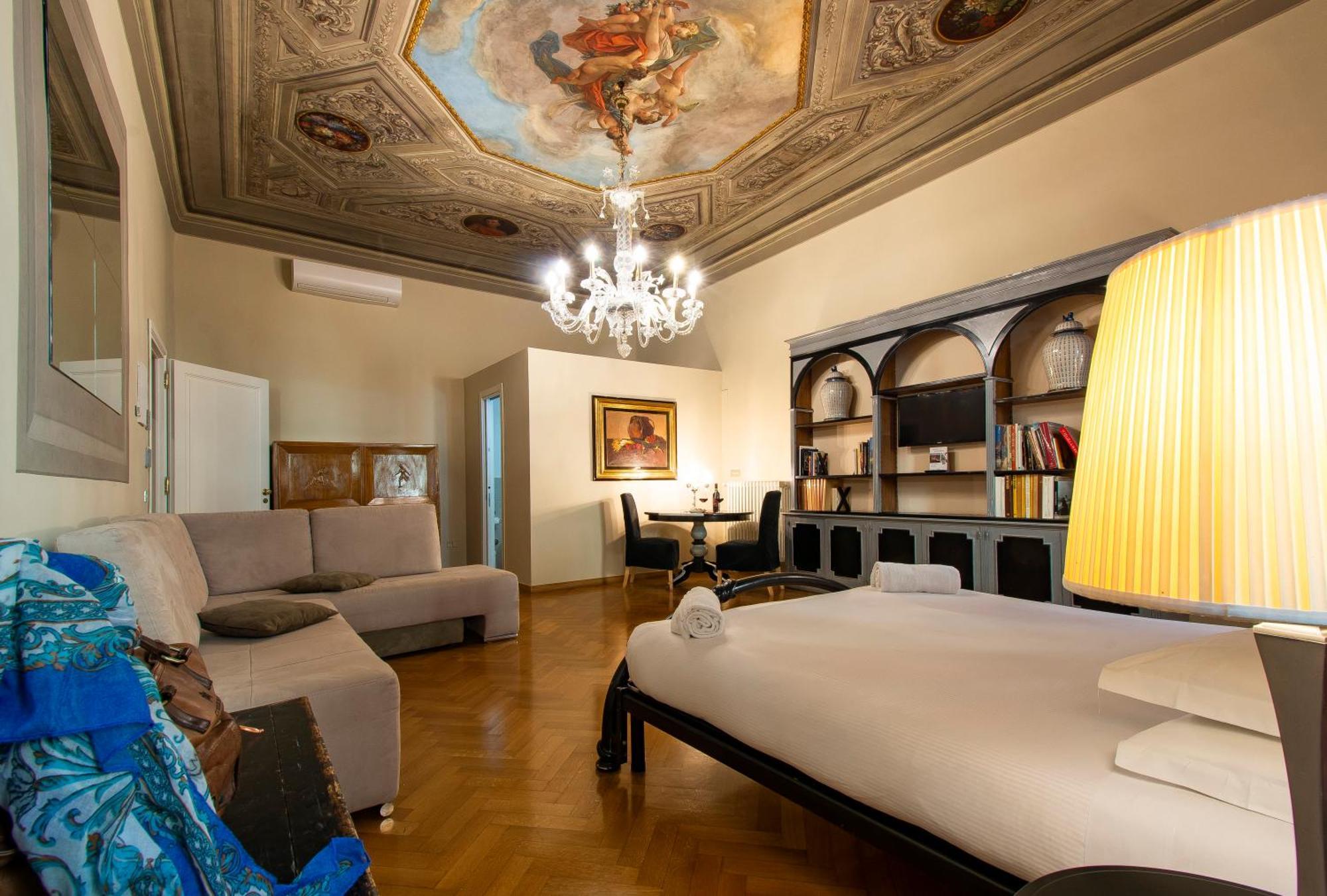 N4U Guest House Firenze Bagian luar foto