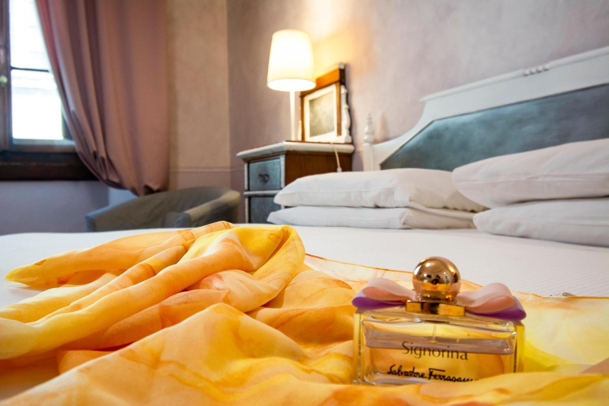 N4U Guest House Firenze Bagian luar foto