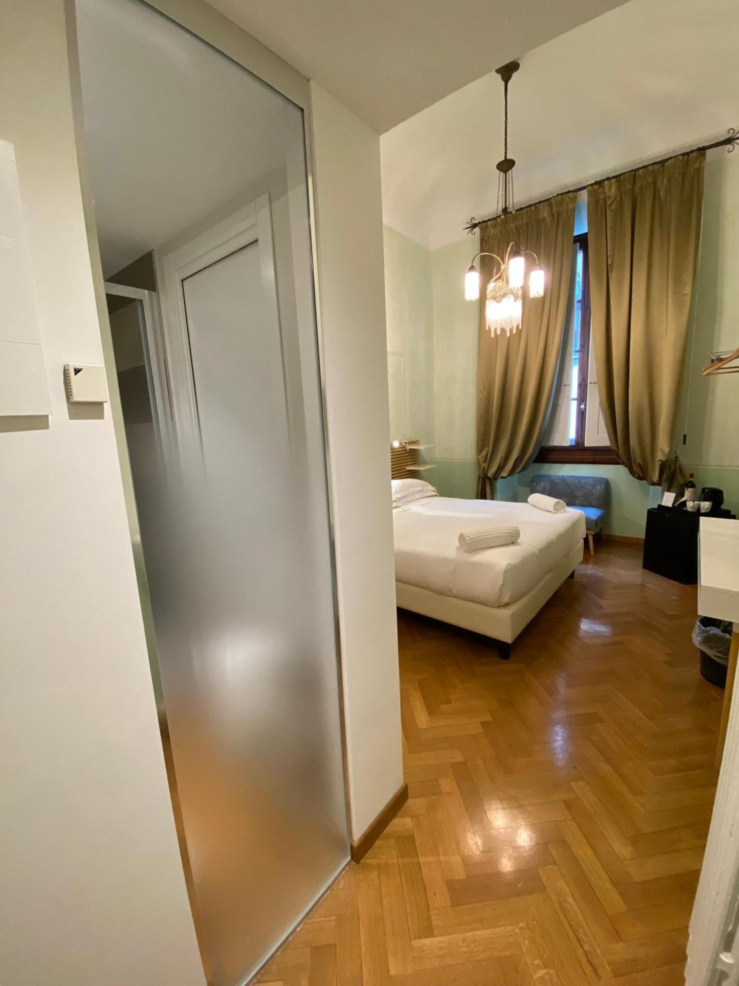 N4U Guest House Firenze Bagian luar foto